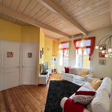 Maison Re- Splendido Appartamento Centro Mentone Bagian luar foto